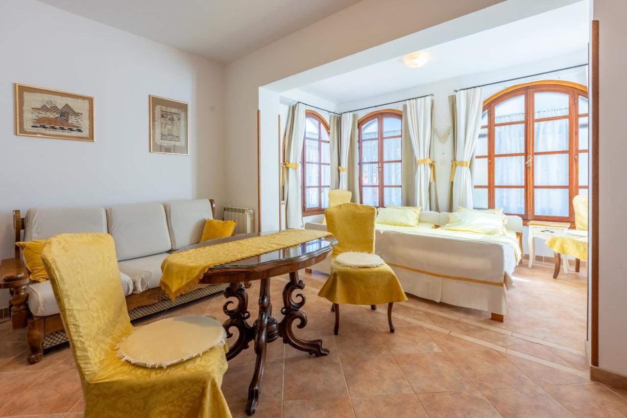 Apartments Villa Mavero بنجول المظهر الخارجي الصورة