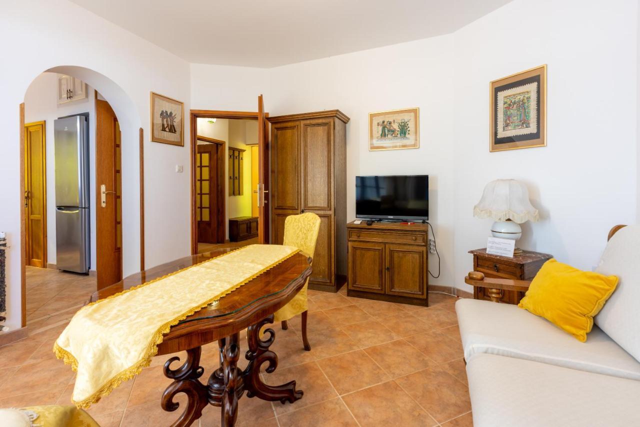 Apartments Villa Mavero بنجول المظهر الخارجي الصورة