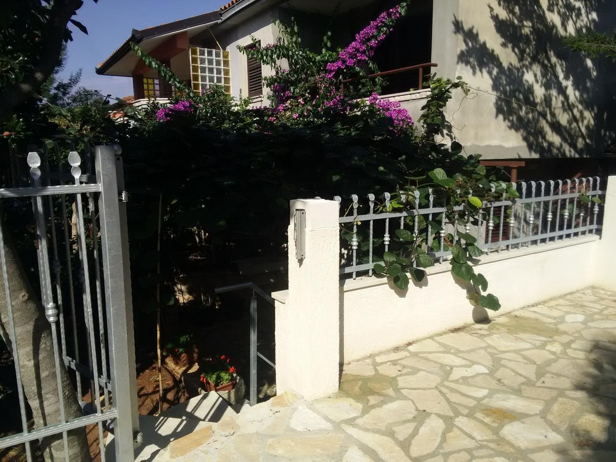 Apartments Villa Mavero بنجول المظهر الخارجي الصورة