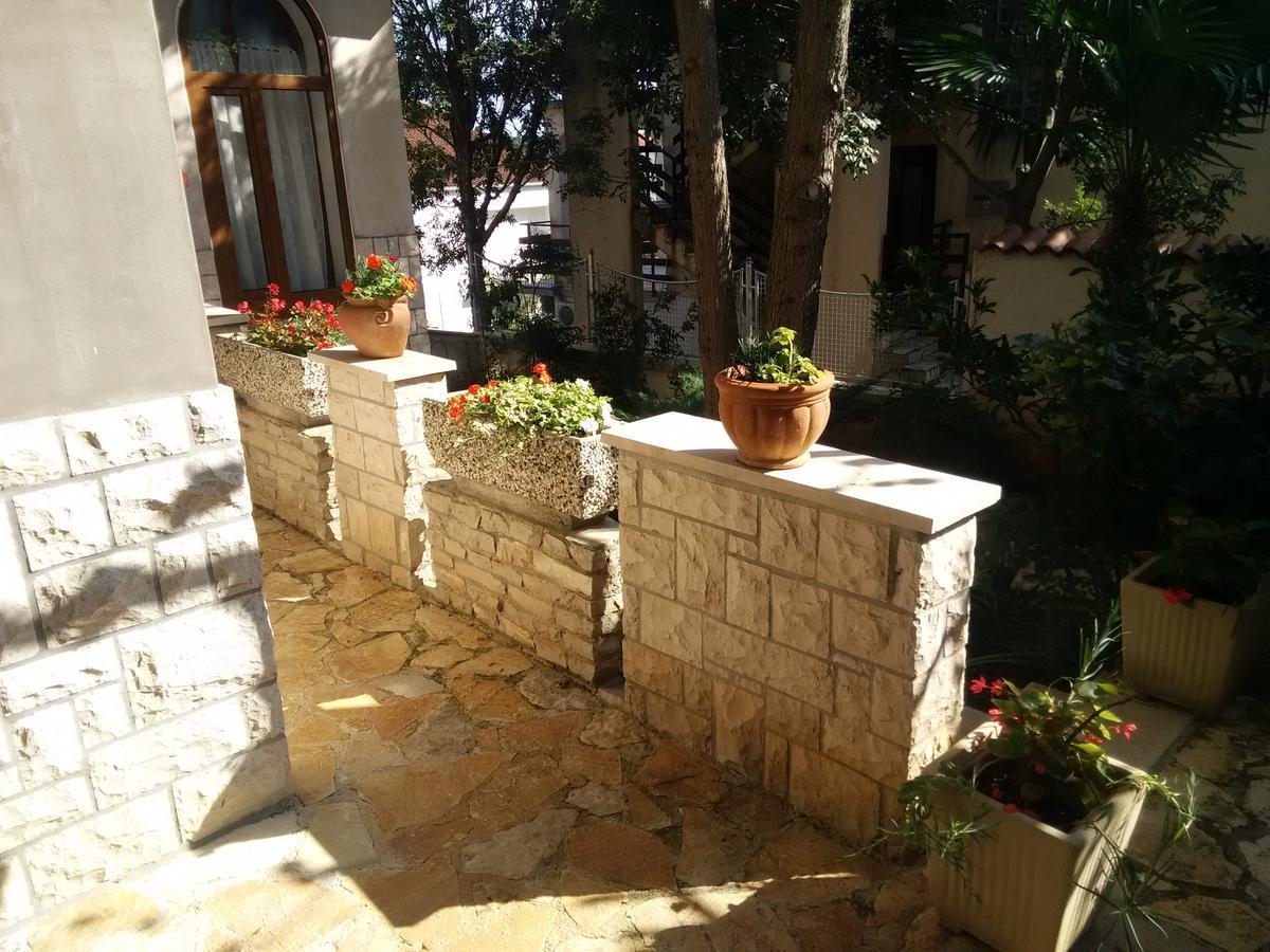Apartments Villa Mavero بنجول المظهر الخارجي الصورة