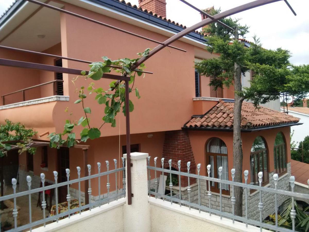 Apartments Villa Mavero بنجول المظهر الخارجي الصورة